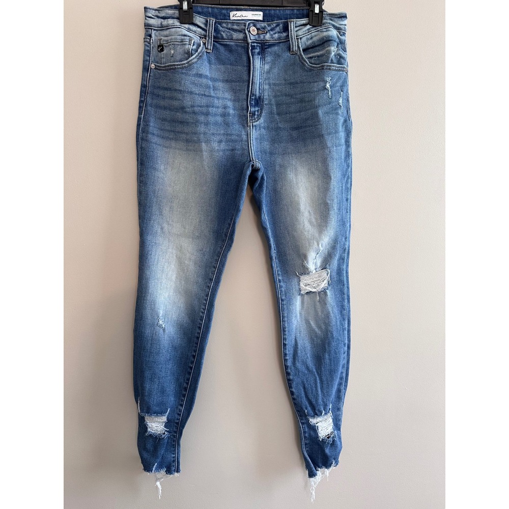 KanCan Distressed Jeans